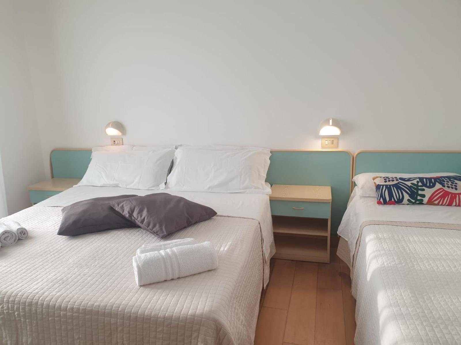 Hotel Bianca Vela Римини Стая снимка